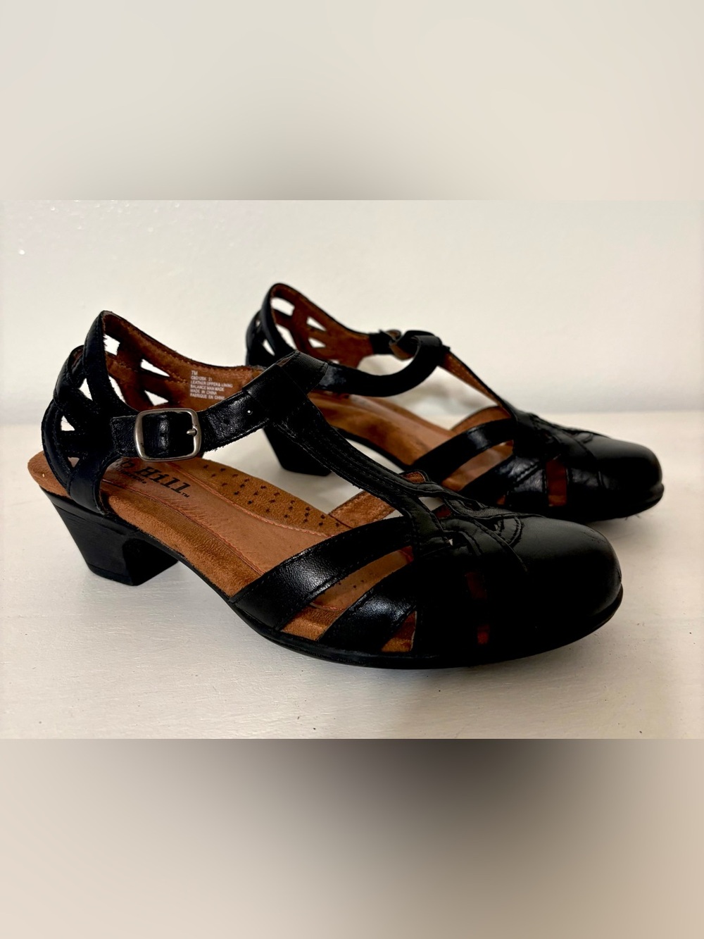 Cobb Hill by New Balance Black T-Strap Mary Jane Support Shoes 7